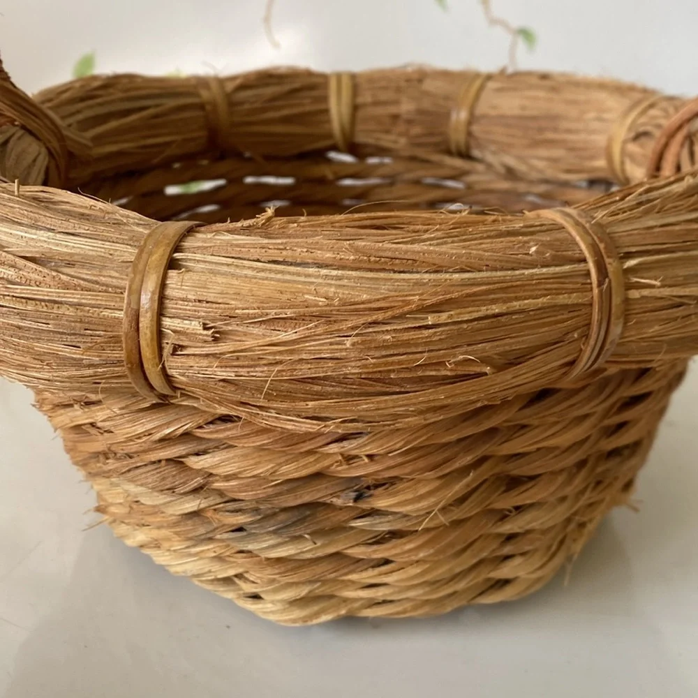 Vintage Handmade Rustic Woven Egg Basket